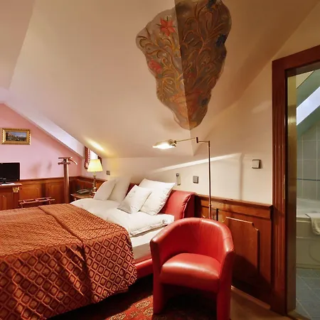U Pava 4* Prag
